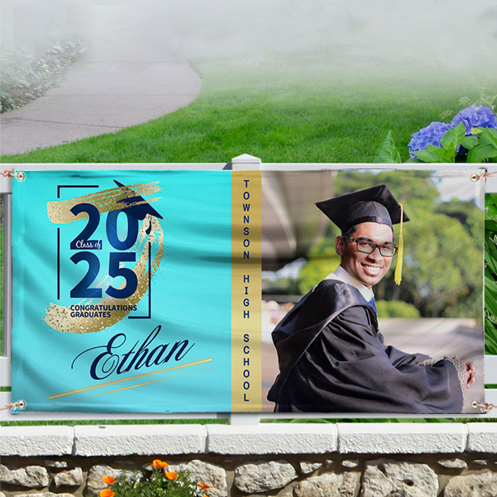 Graduation Banner Glitter Brush